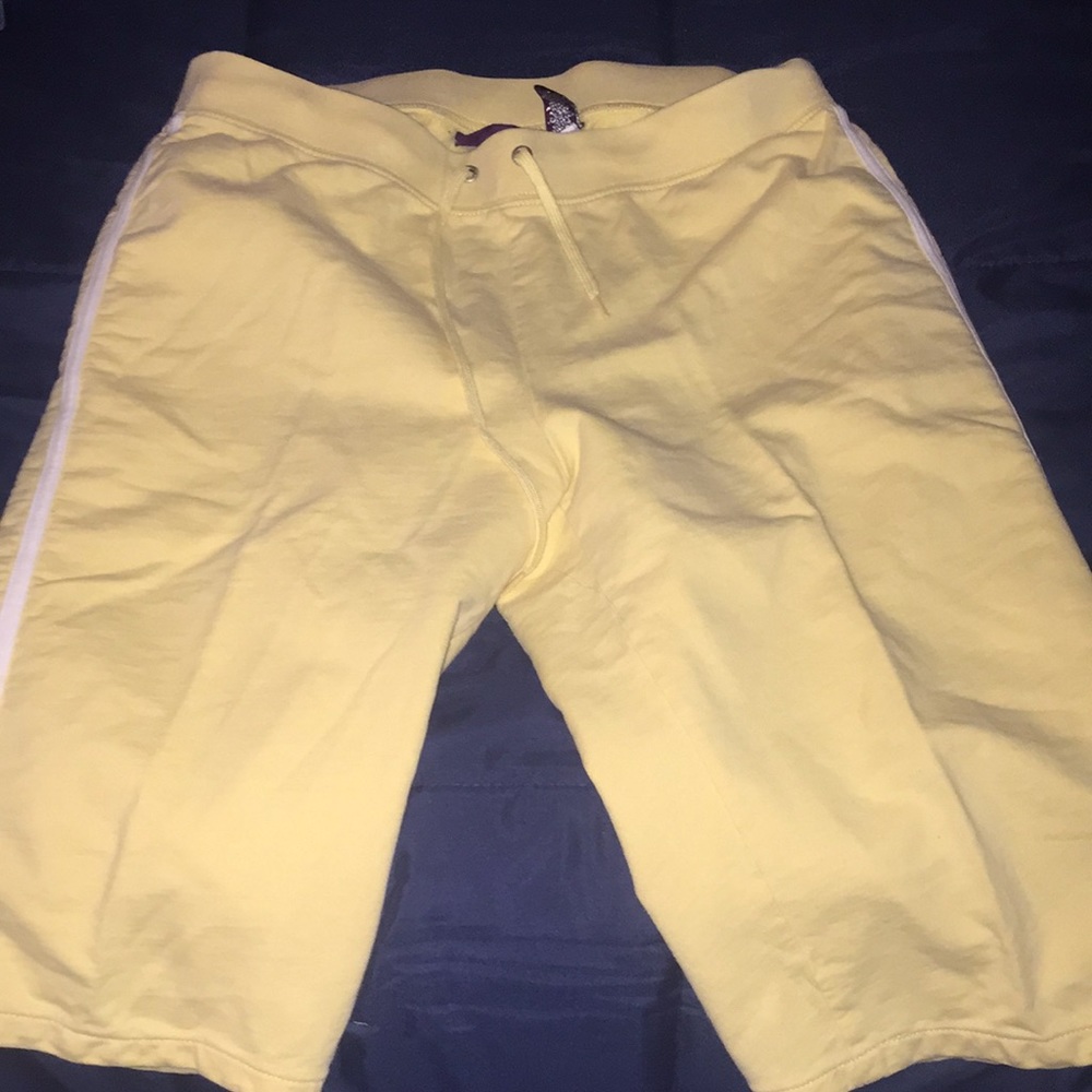 Gloria Vanderbilt woman’s shorts